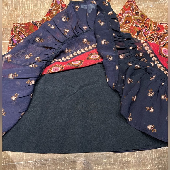 ✨Host Pick✨ Patrons of Peace Boho Camisole Tank - Picture 6 of 9